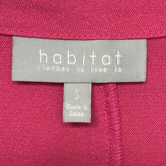 Stunning HABITAT top in a raspberry colour — like new! - Picture 2 of 5